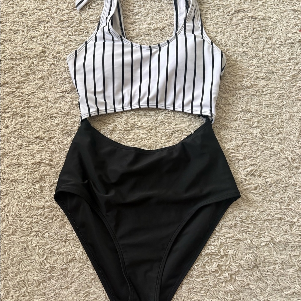 SHEIN Black and White Striped One Piece Swimsuit